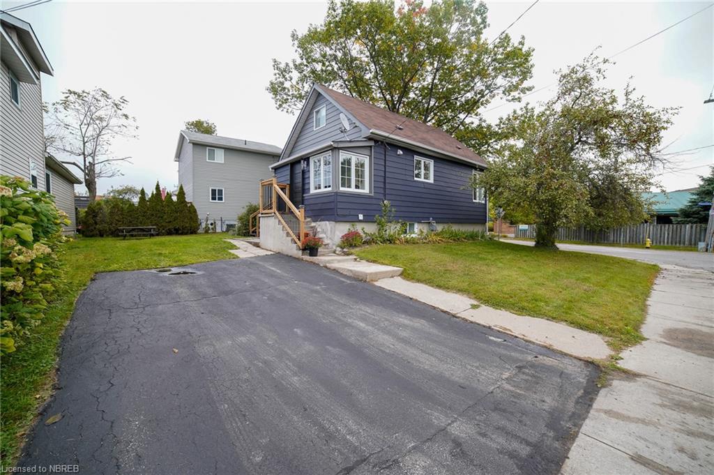 152 Timmins Street, North Bay, ON Single Family Residence Sold price