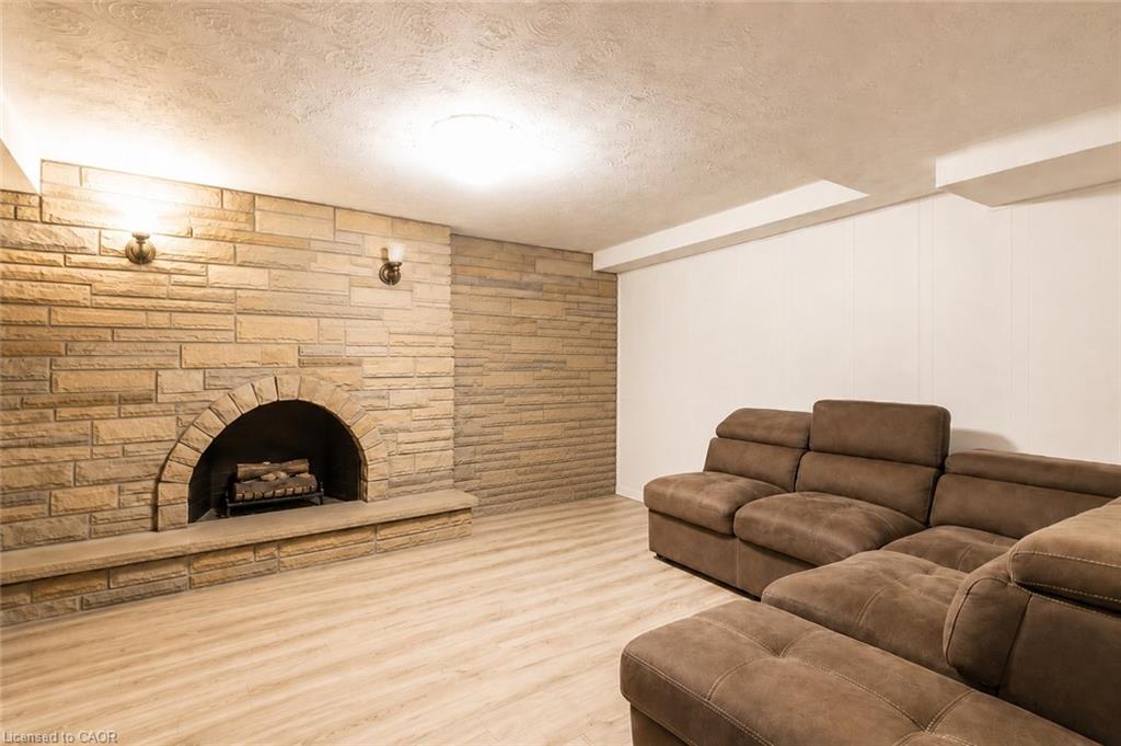 404 Queenston Road, Hamilton 5