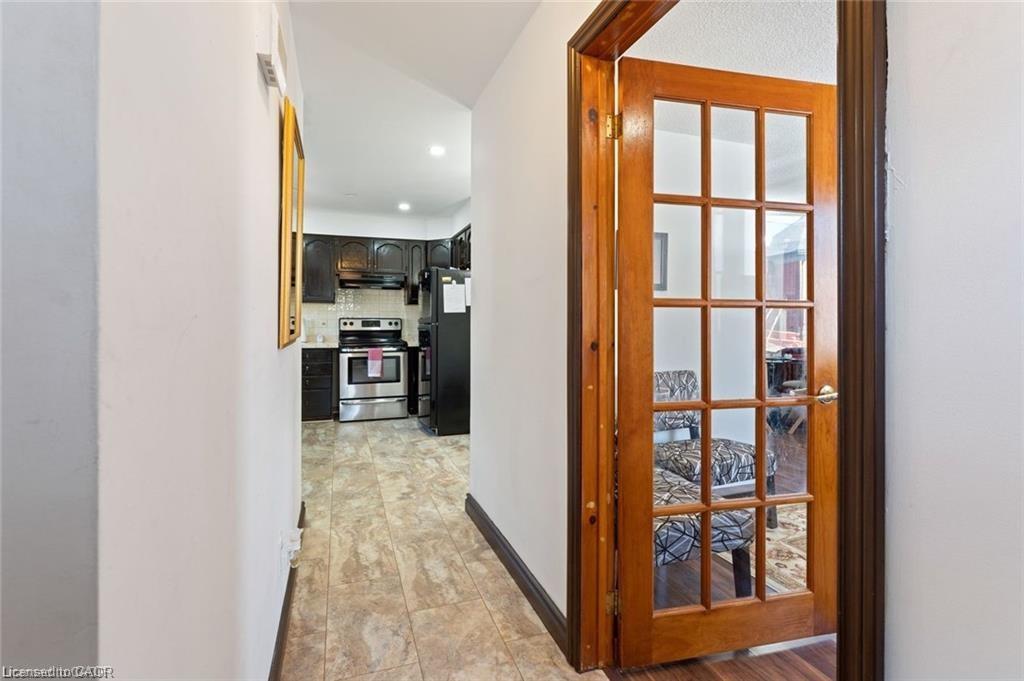 Unit B 1 - 25 Palace Street, Brantford 3