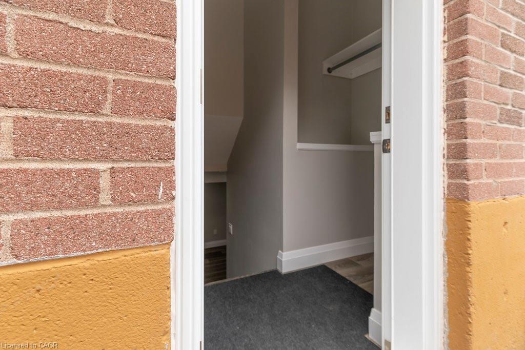 Unit Lower - 291 East 24th Street, Hamilton 2