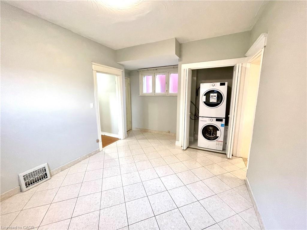 Unit 2 - 58 St. Matthews Avenue, Hamilton 4