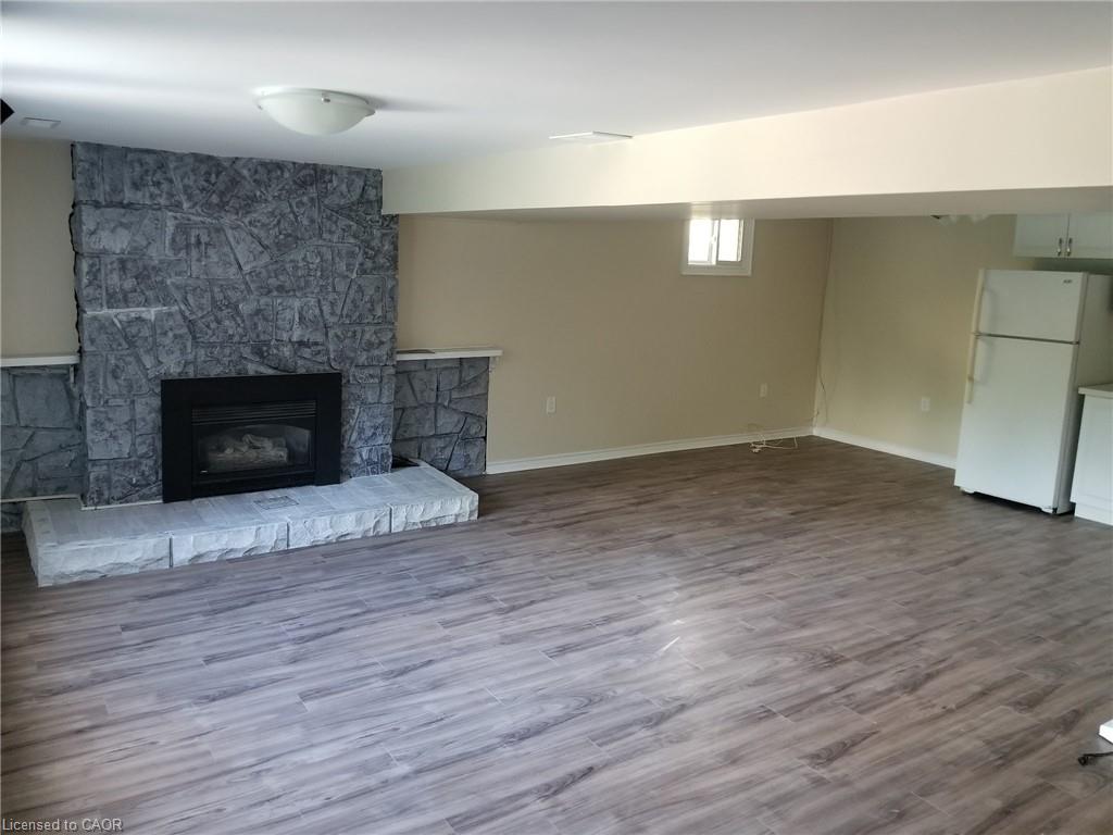 569 Brentwood Avenue, Oshawa 1