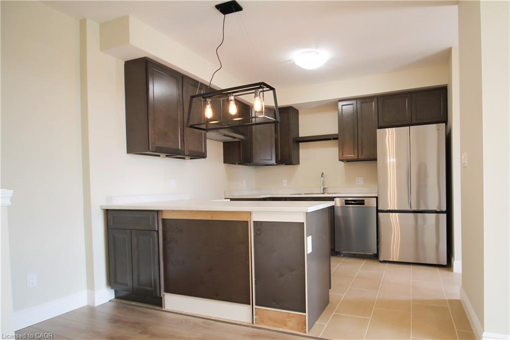 Unit 8 - 1395 Bleams Road, Kitchener 2