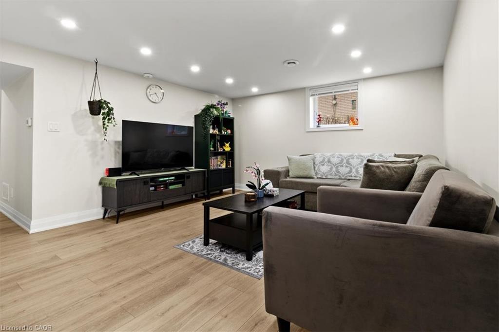 Unit Lower - 161 Hoover Crescent, Hamilton 3