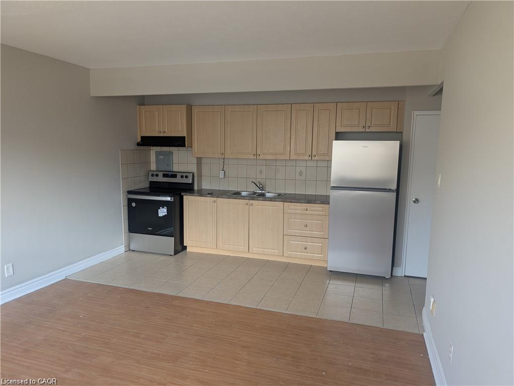 Unit 741 D - 468 Ottawa Street, Hamilton 2