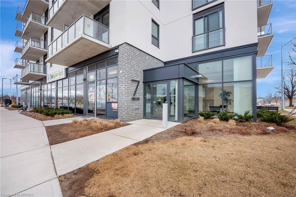 Unit 813 - 7 Erie Avenue, Brantford 2