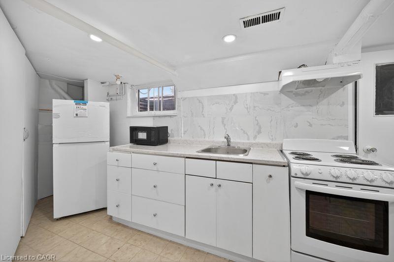 Unit Lower Lvl - 44 Aldridge Street, Hamilton 4