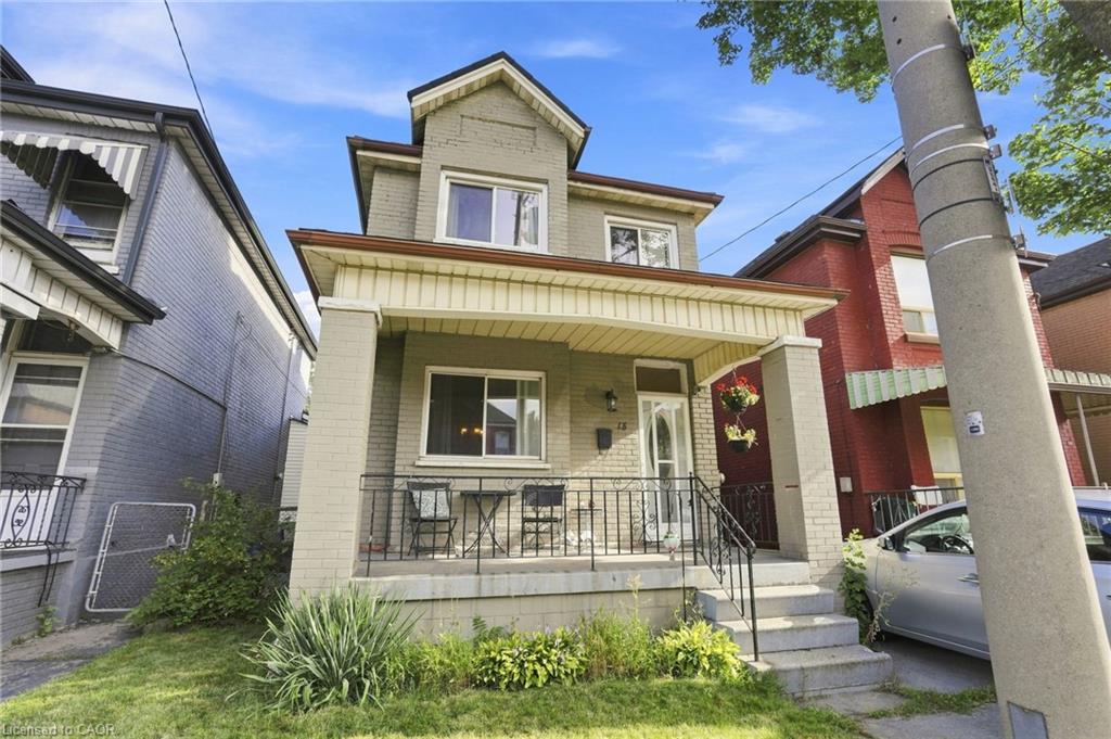 Unit Upper - 15 Clinton Street, Hamilton 2