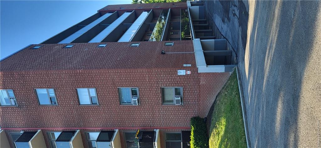 Unit 26 - 2373 King Street, Hamilton 4