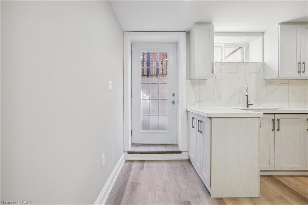 Unit LOWER - 2141 Cleaver Avenue, Burlington 2