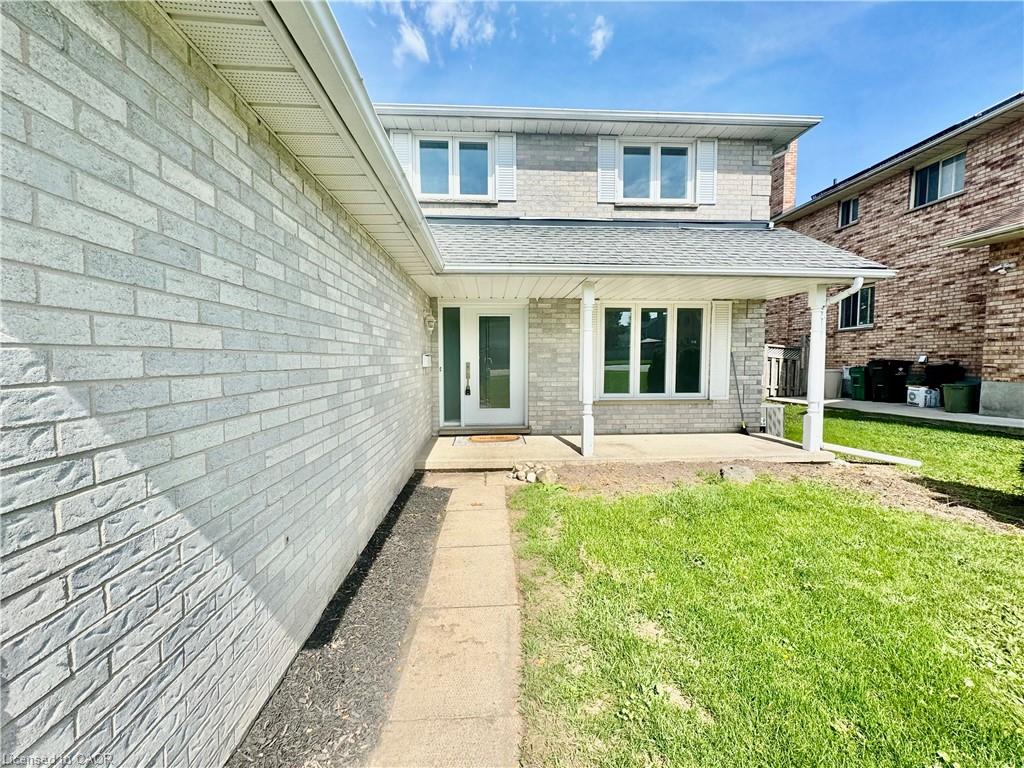 Unit Upper - 399 Winston Boulevard, Cambridge 3