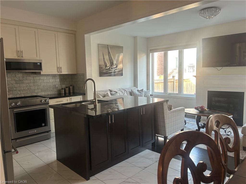 24 Heming Trail, Ancaster 5