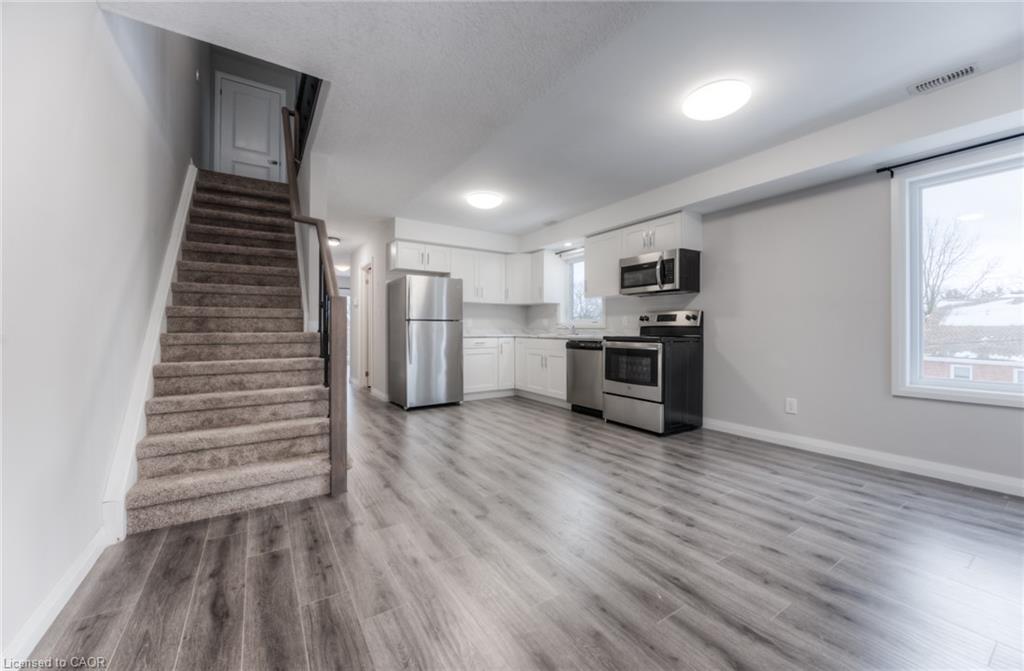 Unit A - 47 Heiman Street, Kitchener 2
