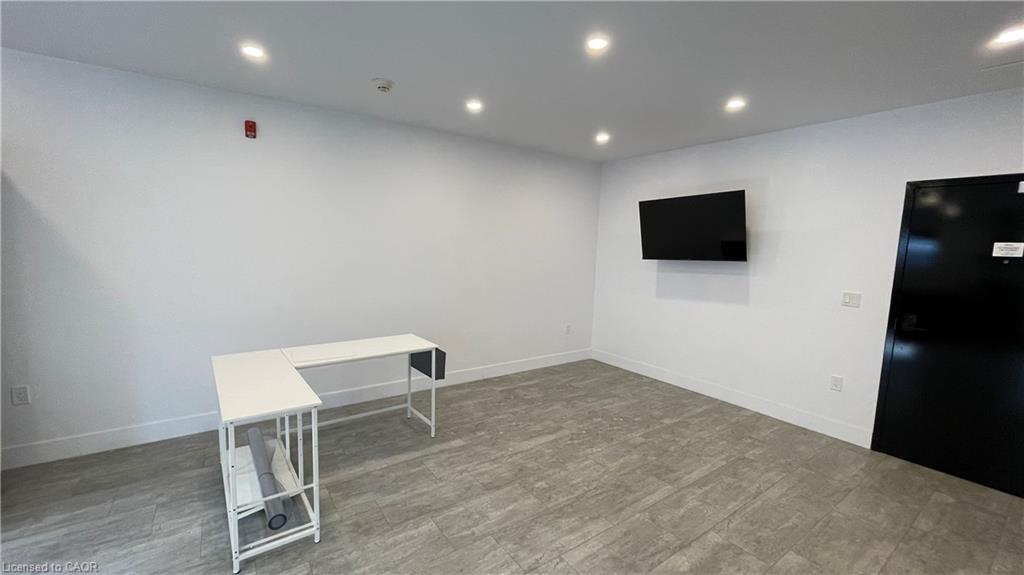 Unit 3 - 284 James Street N, Hamilton 4