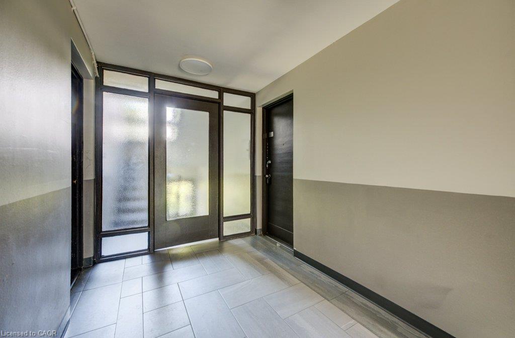 Unit 17 - 90 King Edward Avenue, London 3