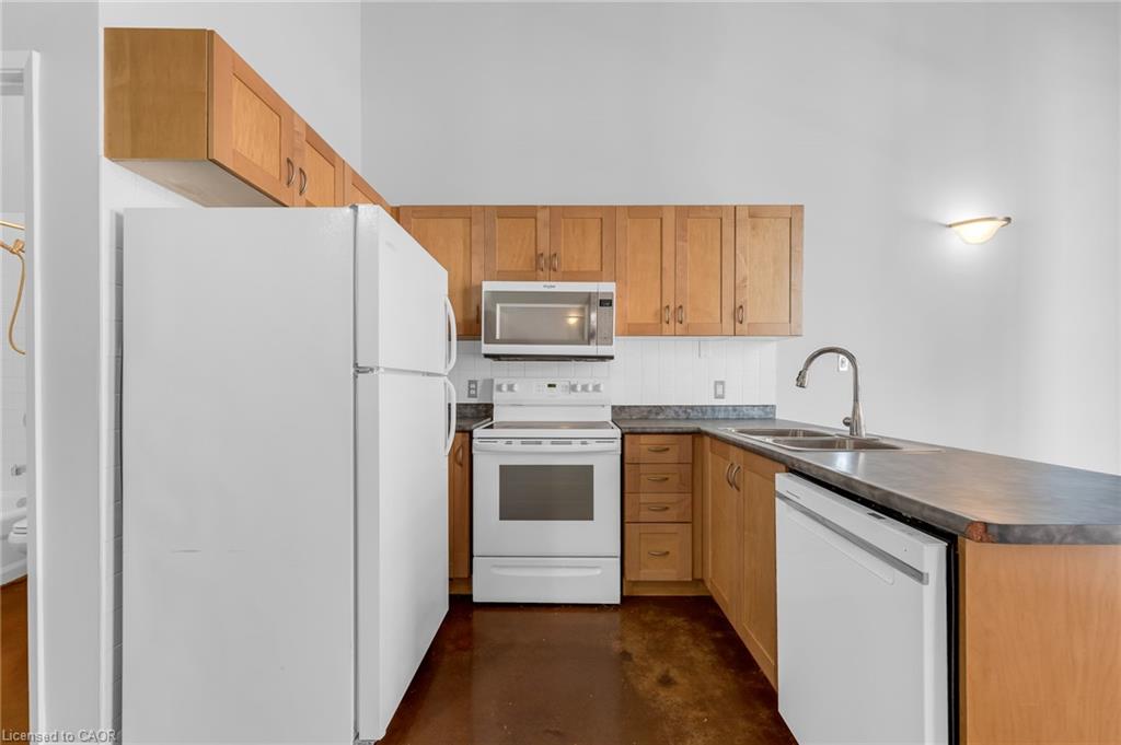 Unit 405 - 11 Rebecca Street, Hamilton 3