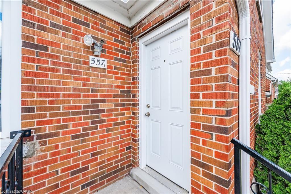 Unit Upper - 557 Stirling Avenue S, Kitchener 2