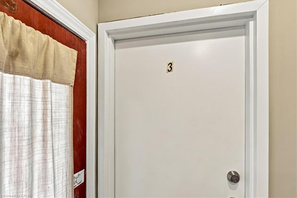 Unit Upper - 17 Eby Street S, Kitchener 3