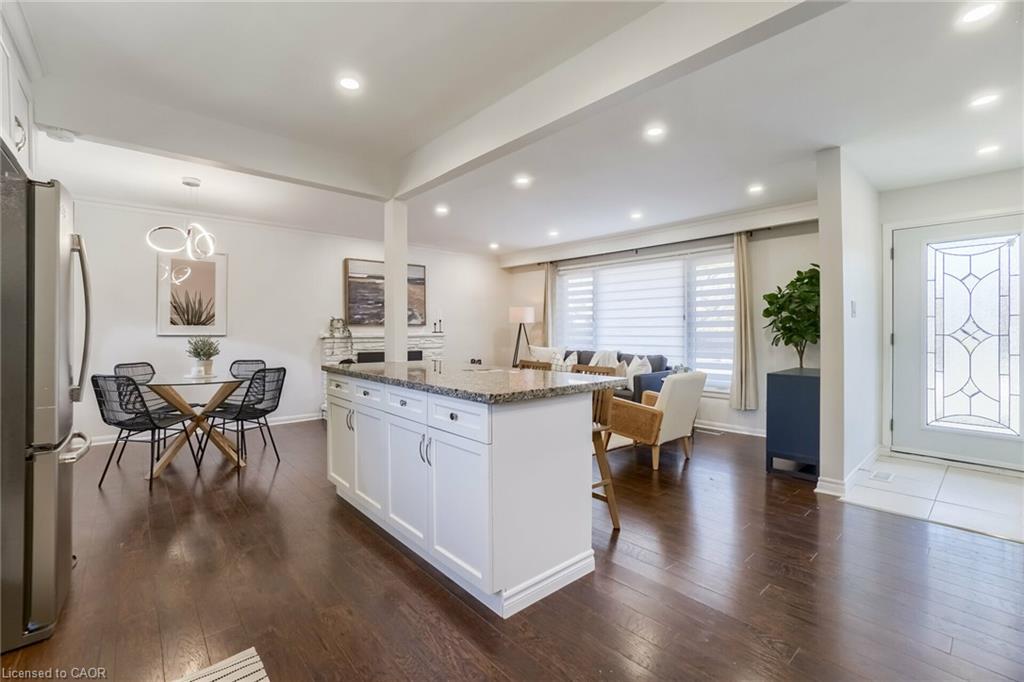 2121 Bridge Road, Oakville 3
