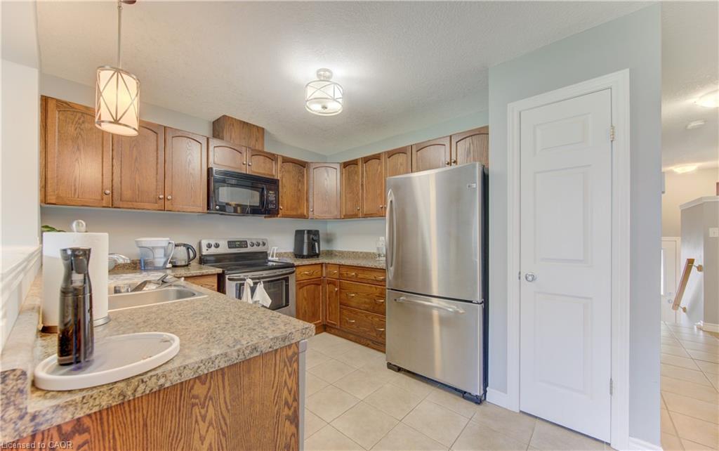 6 Edwards Street, Guelph 4