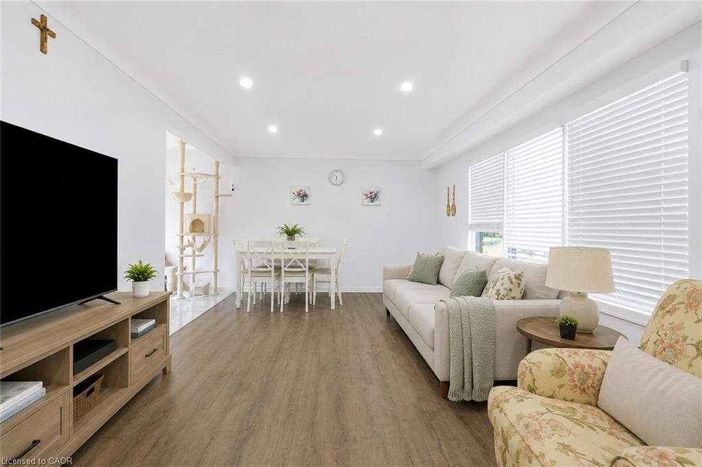 Unit Upper - 6562 Glengate Street, Niagara Falls 5