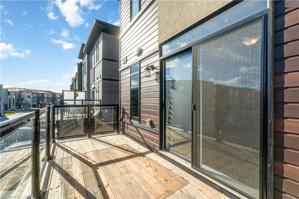 Unit 12 - 590 North Service Road, Stoney Creek 3