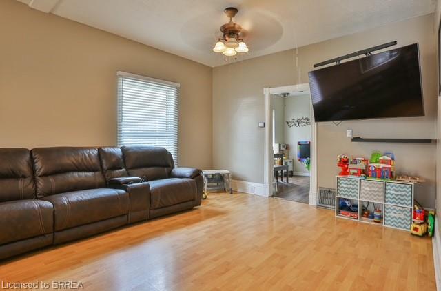 Unit 1 - 42 Spring Street, Brantford 4