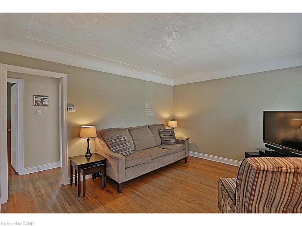 Unit Upper Lvl - 606 Brucedale Avenue E, Hamilton 4