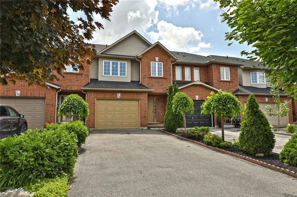 12 Fairhaven Drive, Stoney Creek, ON Townhouse/Row House, Freehold