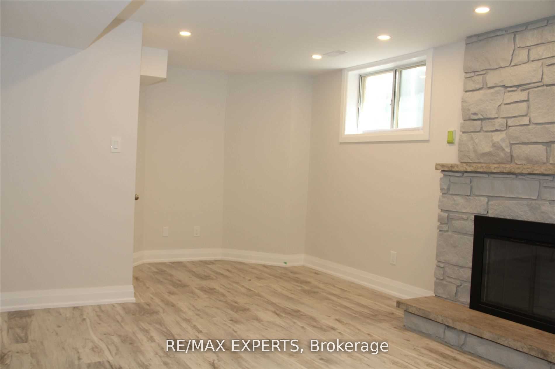 Unit Bsmt - 599 Glencairn Avenue, North York 4