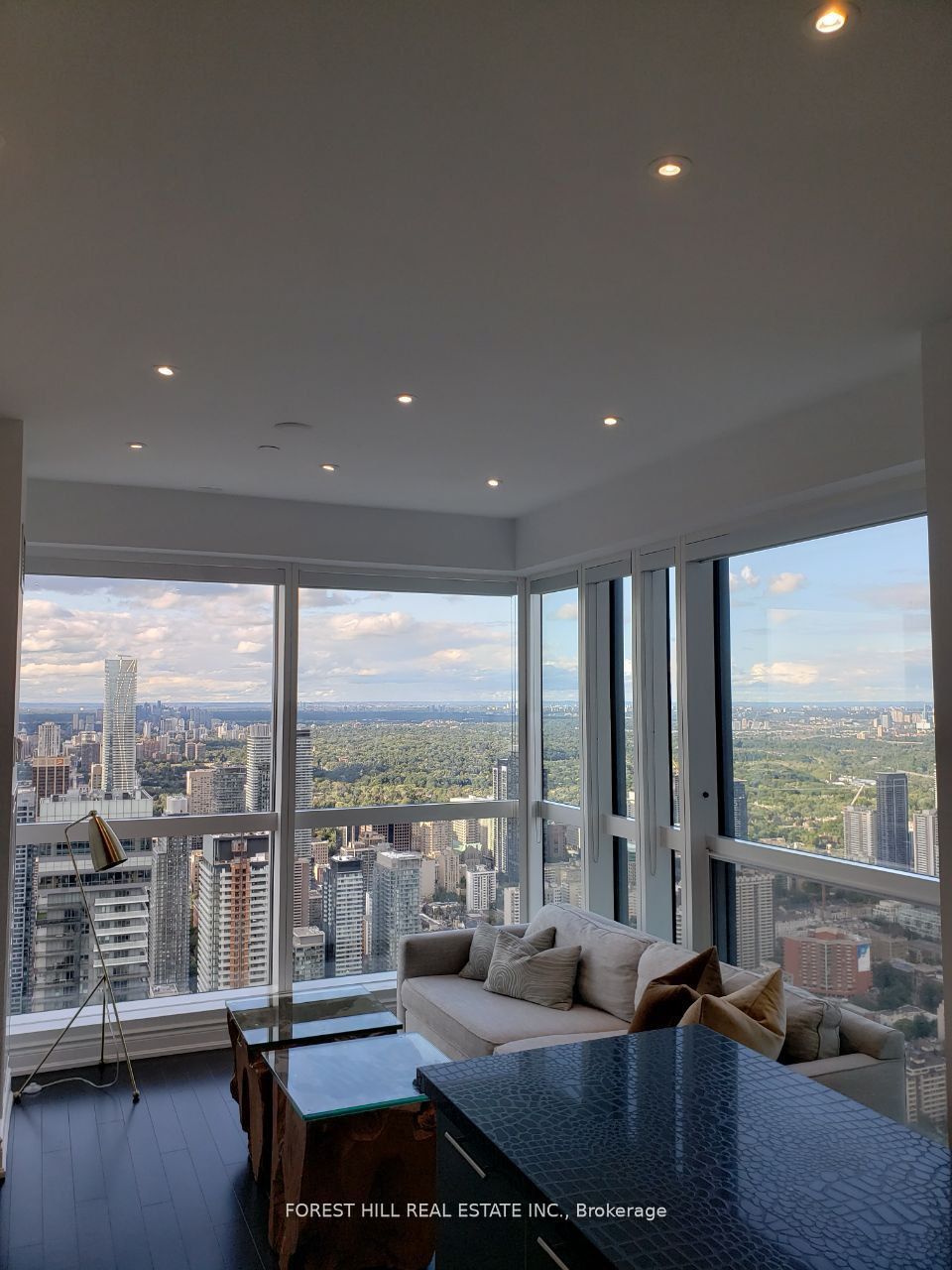 Unit 7401 - 388 Yonge Street, Toronto 5