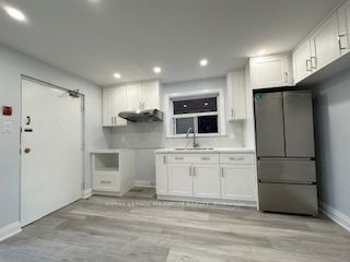 Unit 2 - 198 Markham Street, Toronto 4