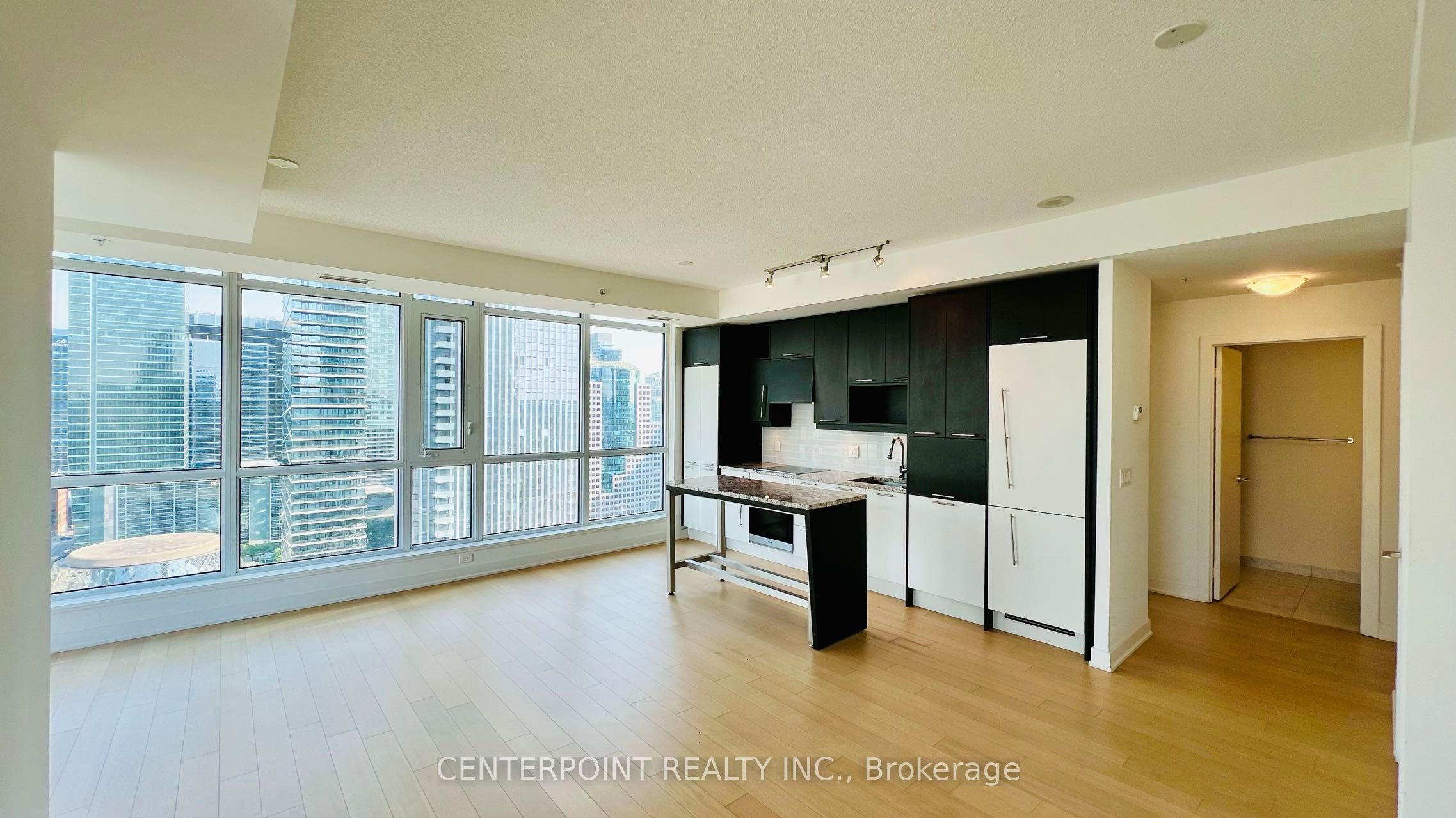 Unit 2803 - 199 Richmond Street W, Toronto 3