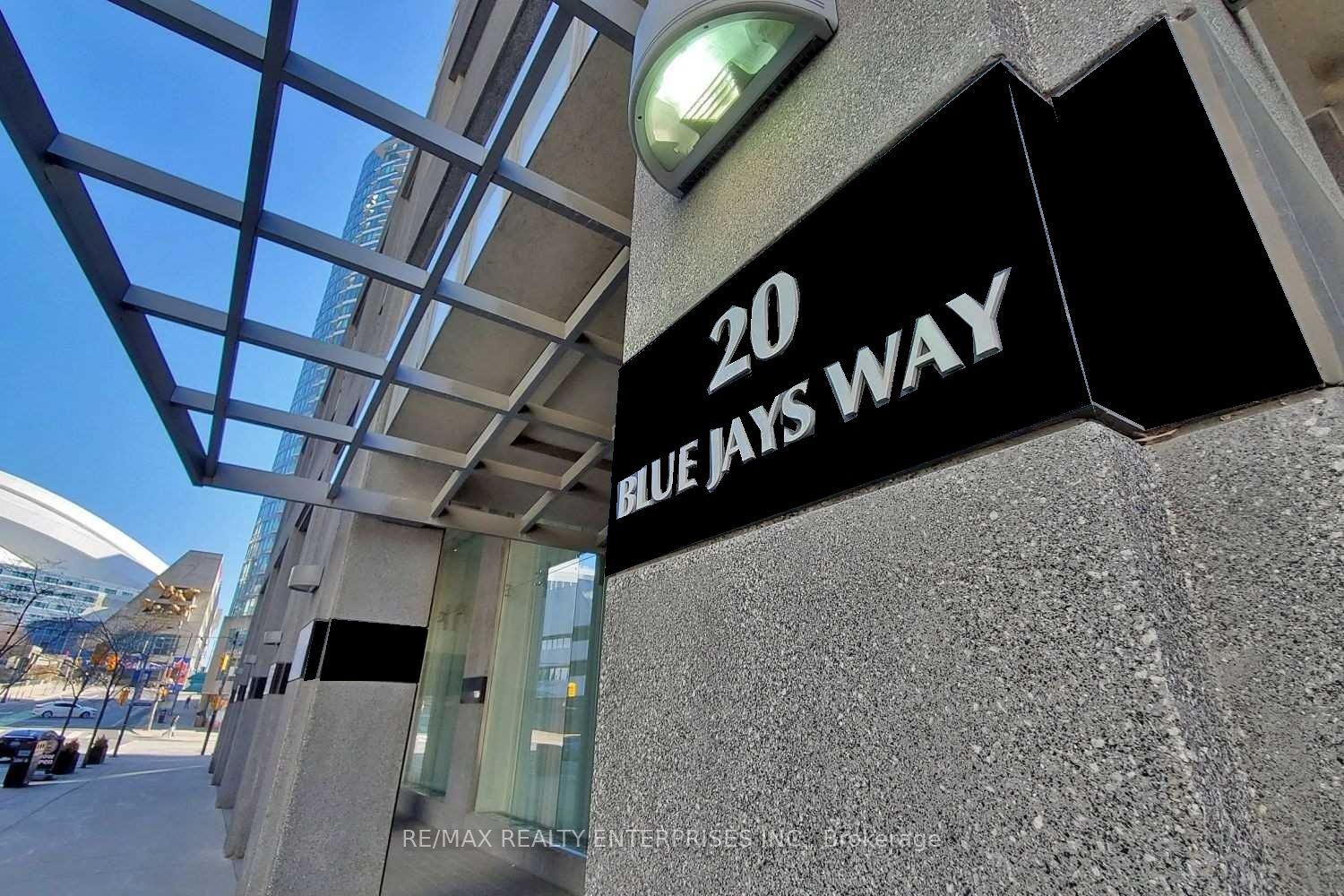 Unit 517 - 20 Blue Jays Way, Toronto 2