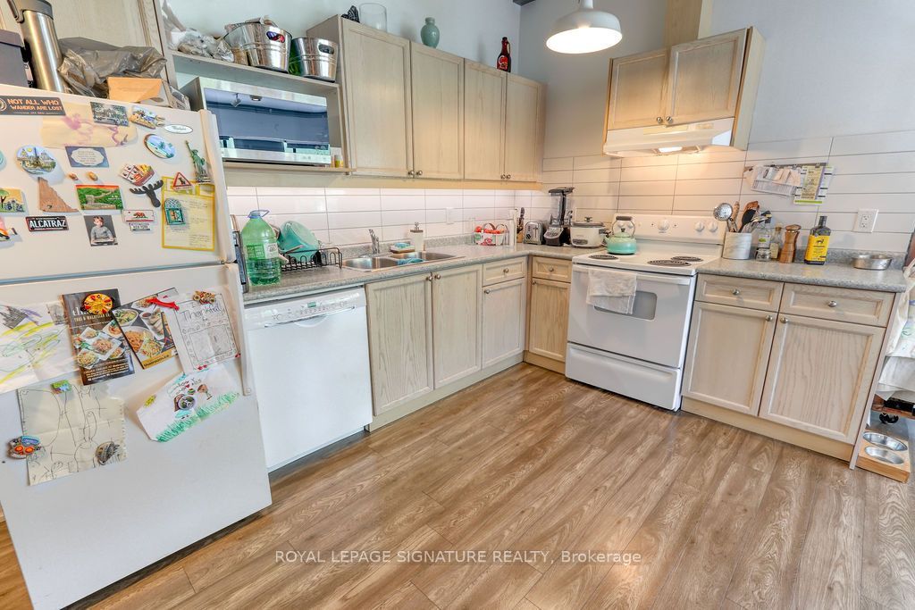 Unit Unit B - 44 Stafford Street, Toronto 4