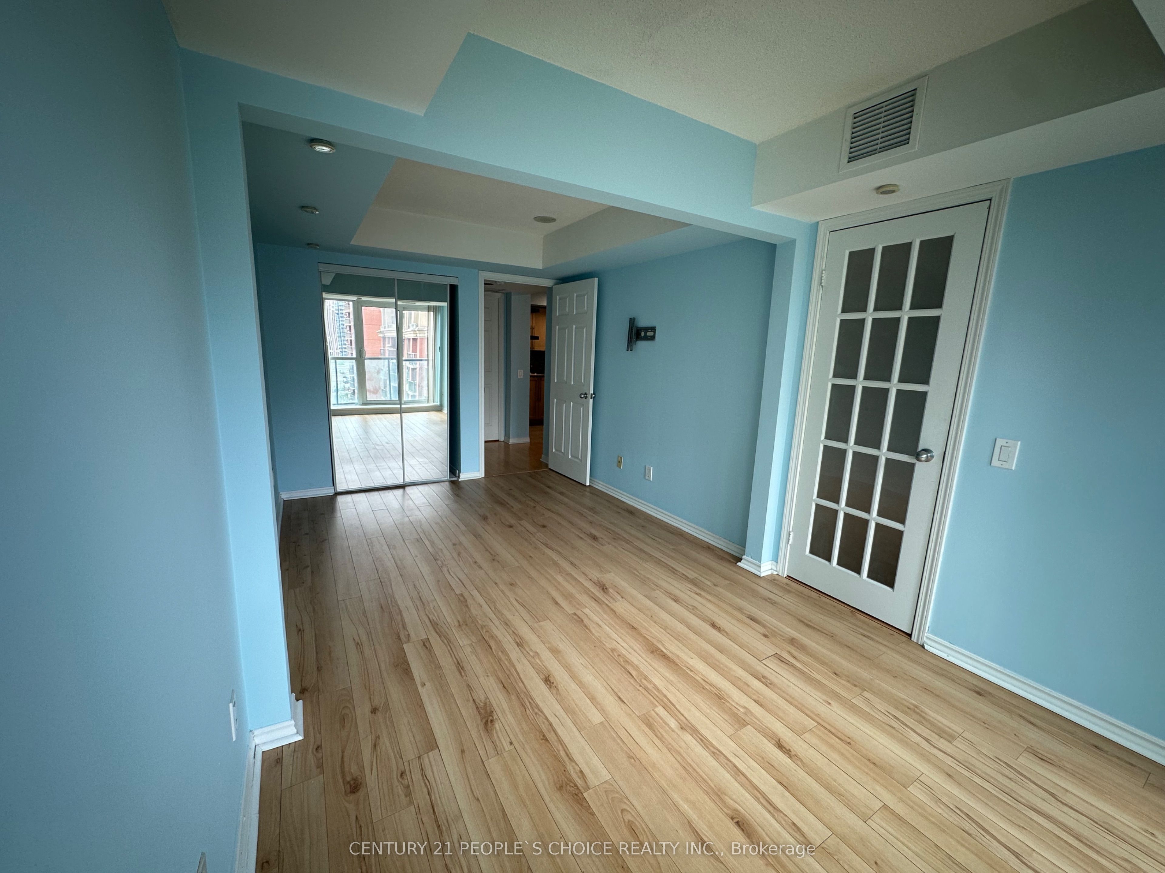 Unit 1012 - 30 Harrison Garden Boulevard, North York 5