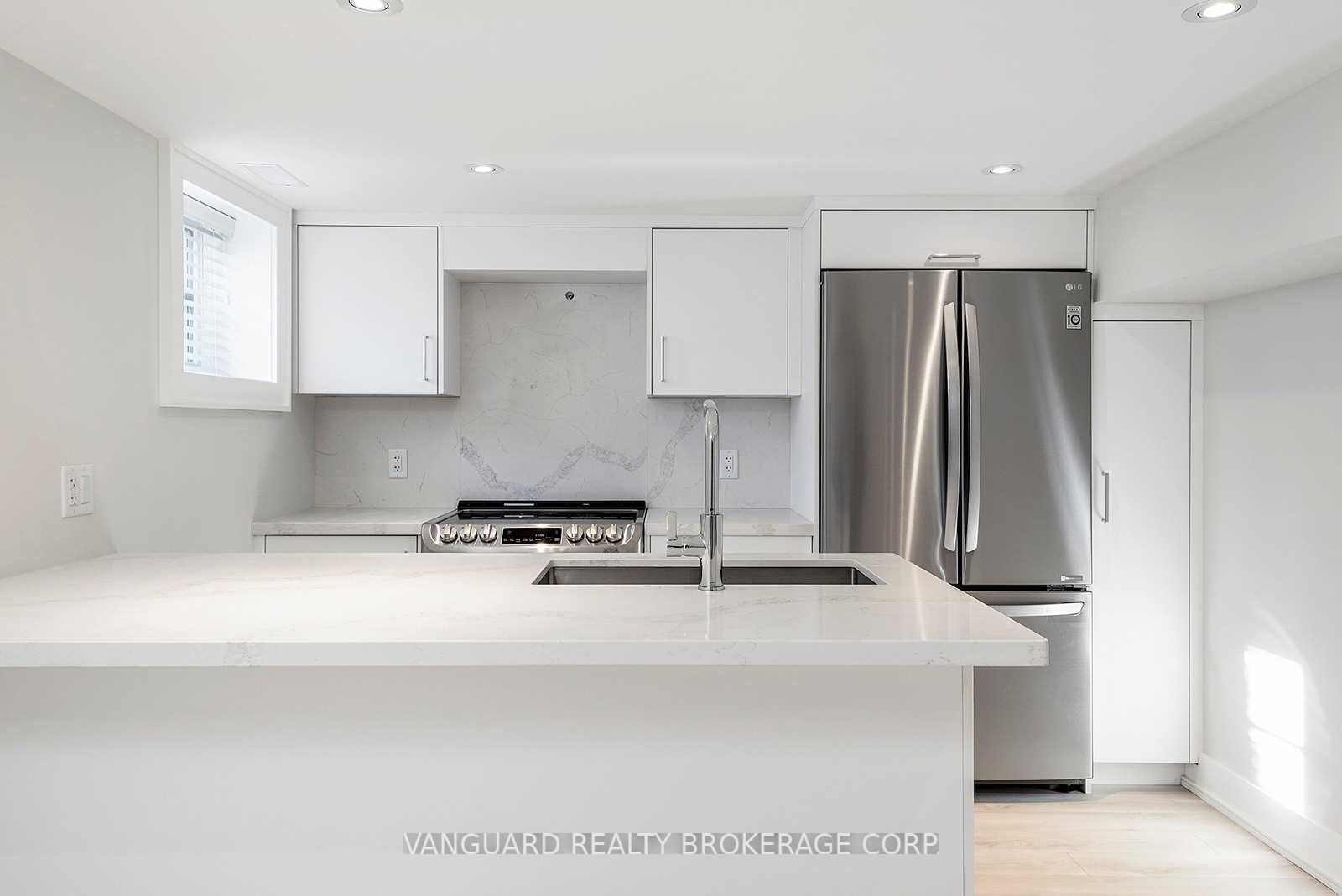 Unit Basement - 187 Brooke Avenue, Toronto 4