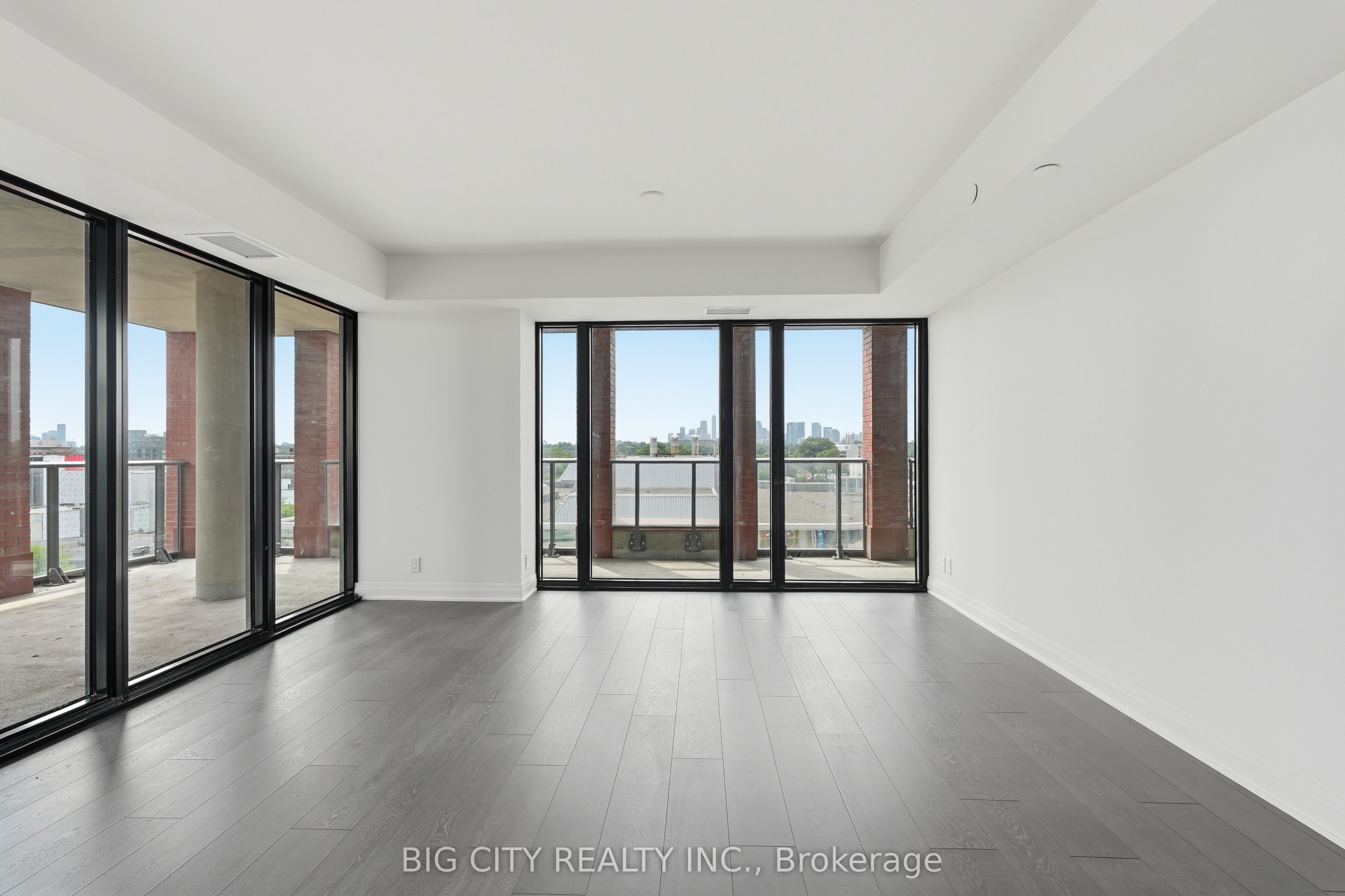 Unit 602 - 25 Frederick Todd Way, Toronto 5