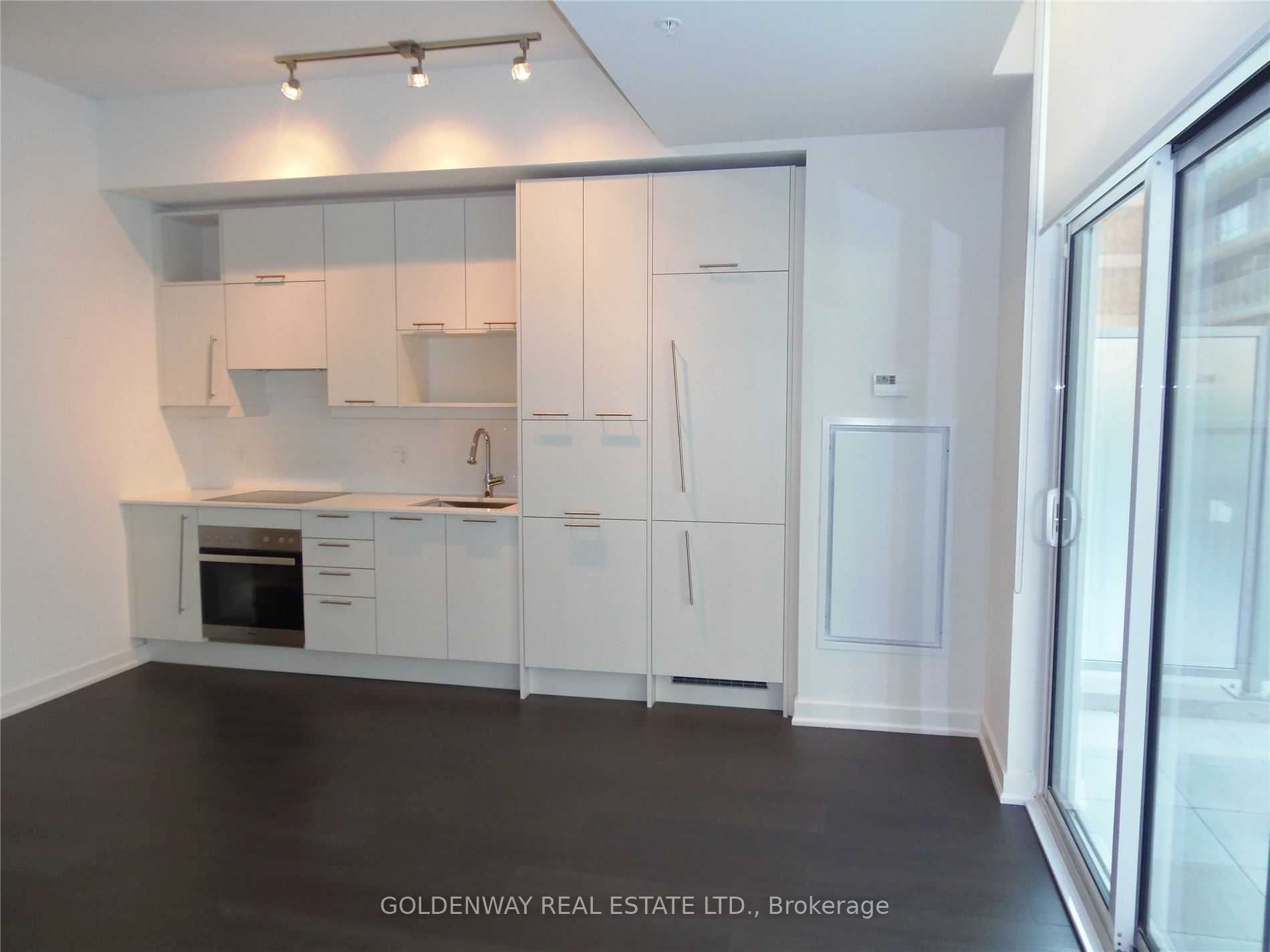 Unit 213 - 30 Nelson Street, Toronto 4