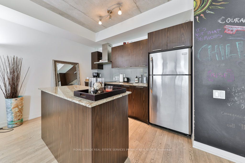 Unit 207 - 650 KING Street W, Toronto 4
