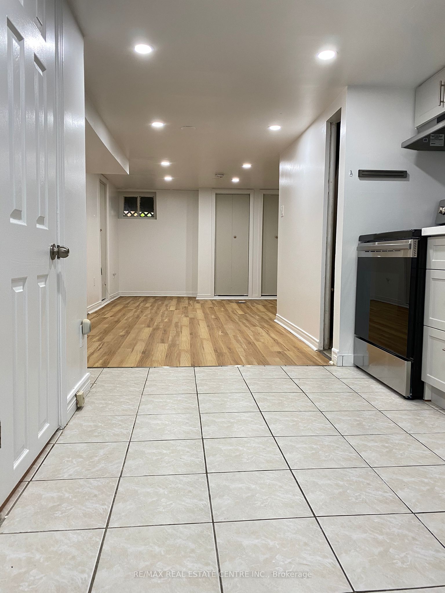 Unit Lower - 472 Lansdowne Avenue, Toronto 4