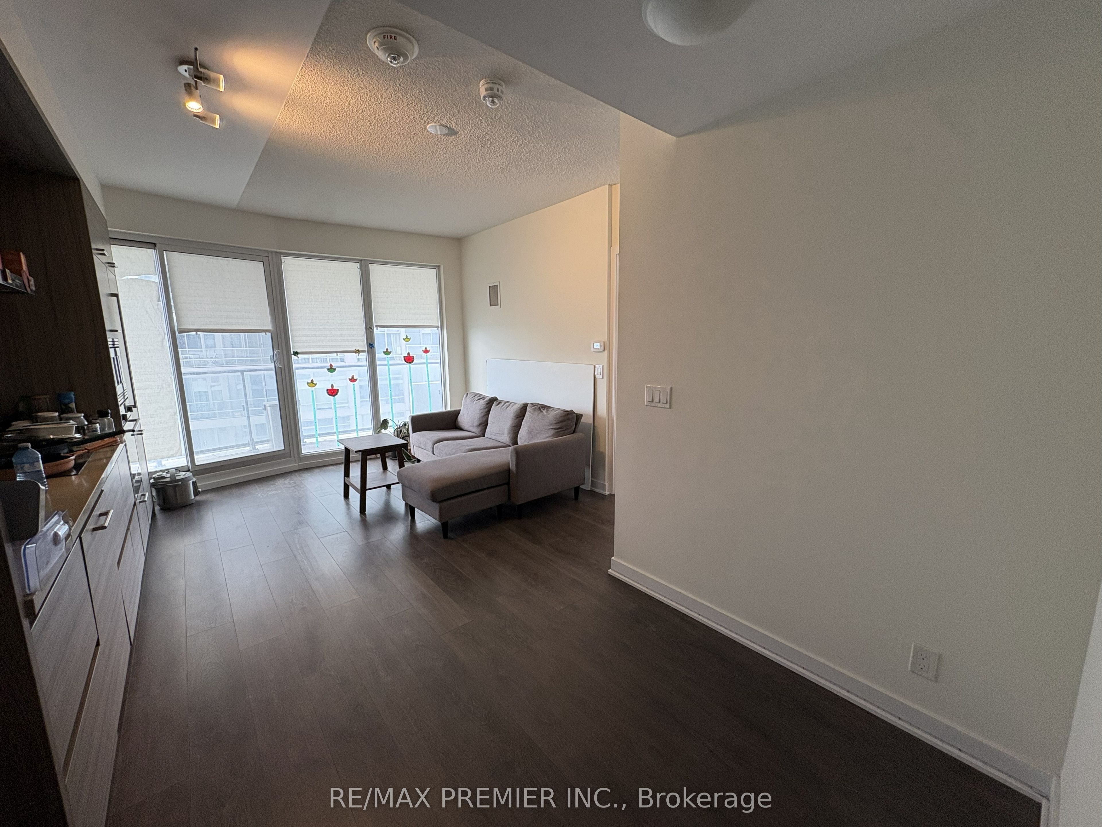 Unit 3105 - 2221 Yonge Street, Toronto 4