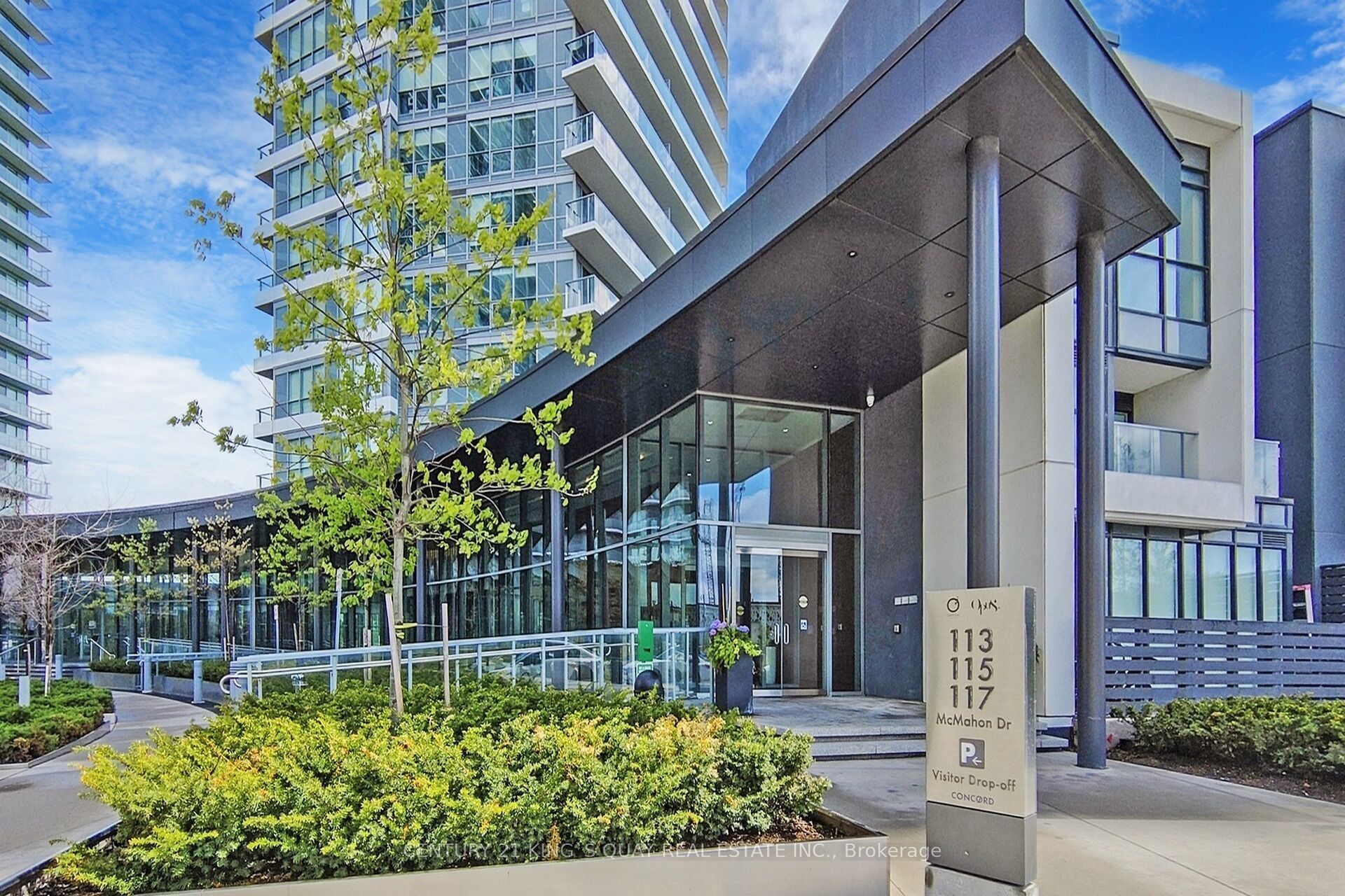 Unit 811 - 115 McMahon Drive, North York 3