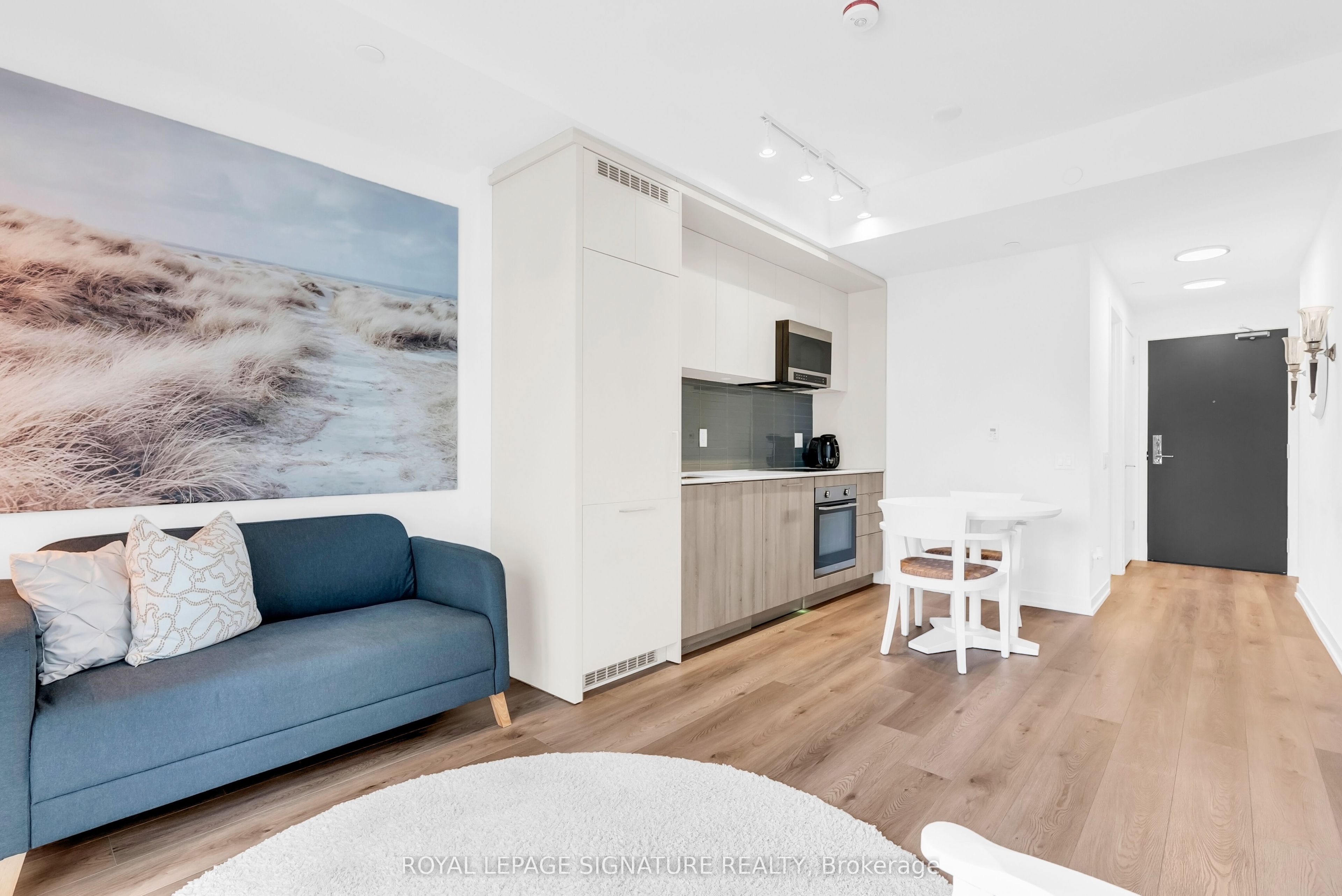 Unit 212 - 863 St. Clair Avenue W, Toronto 2