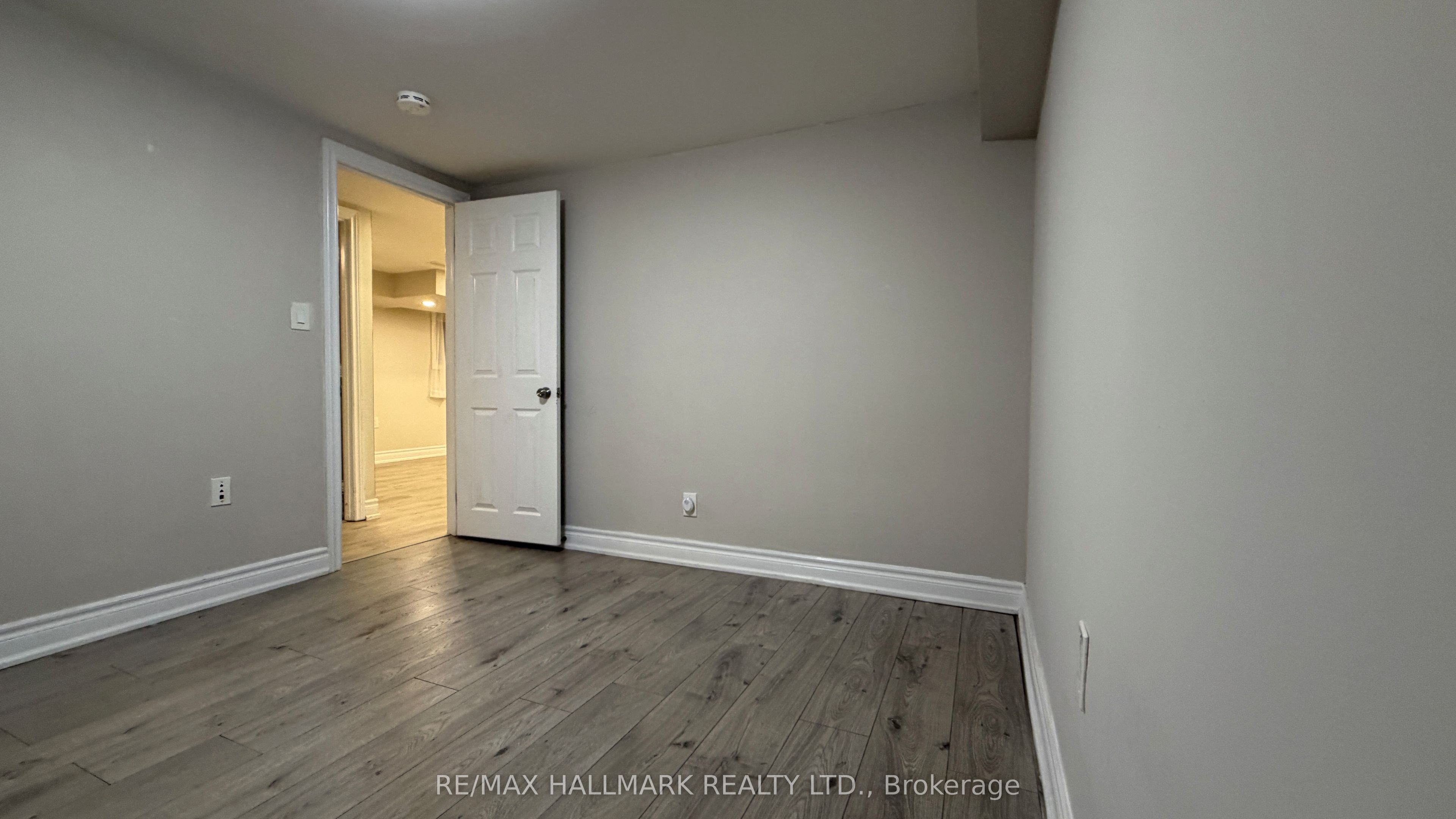 Unit BASEMENT - 76 Clancy Drive, North York 4