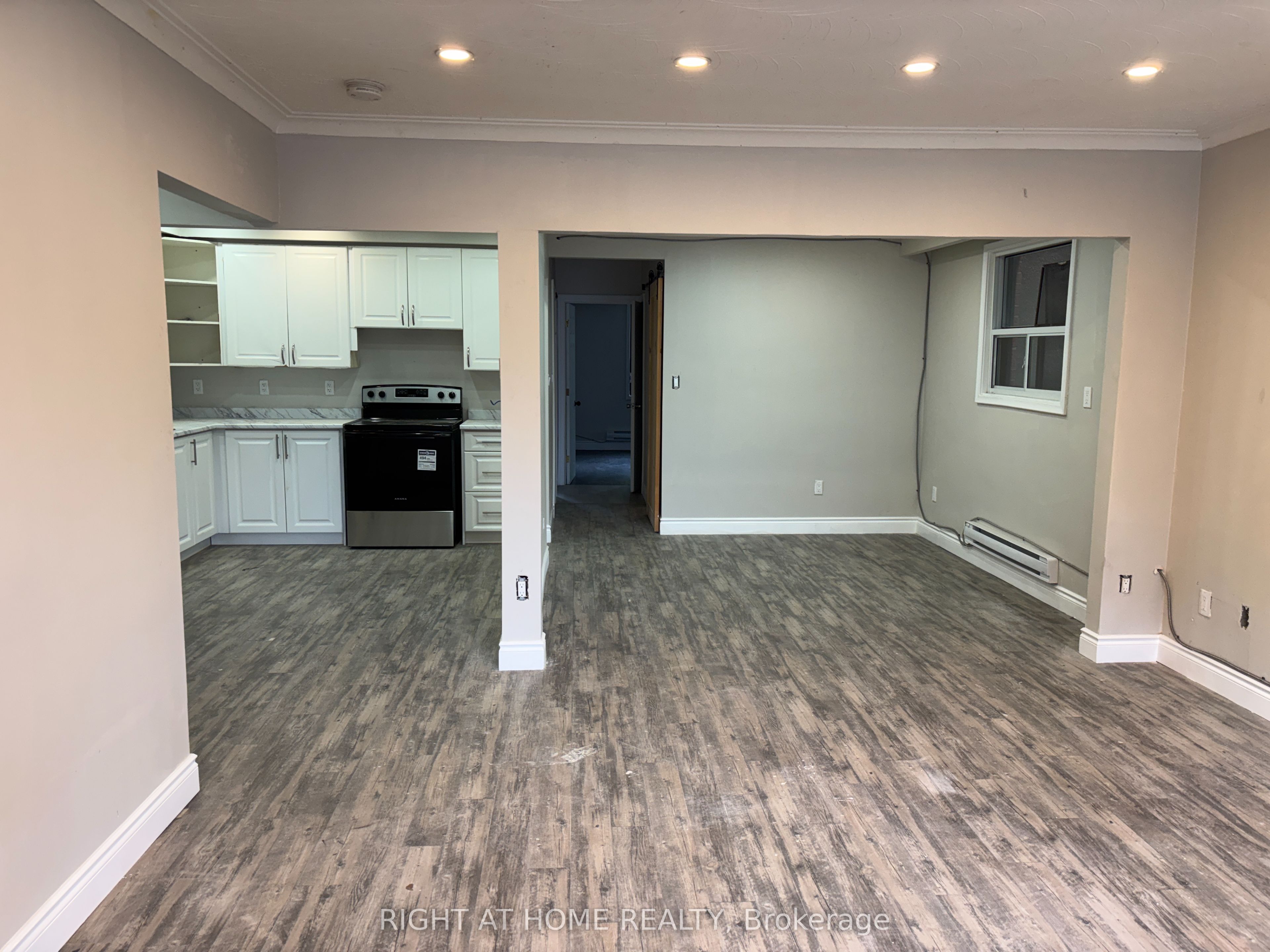 Unit Main - 513 Oakwood Avenue, Toronto 2