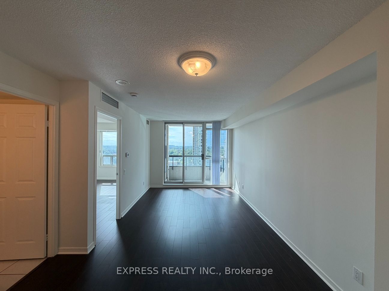 Unit 1605 - 8 Hillcrest Avenue, North York 5