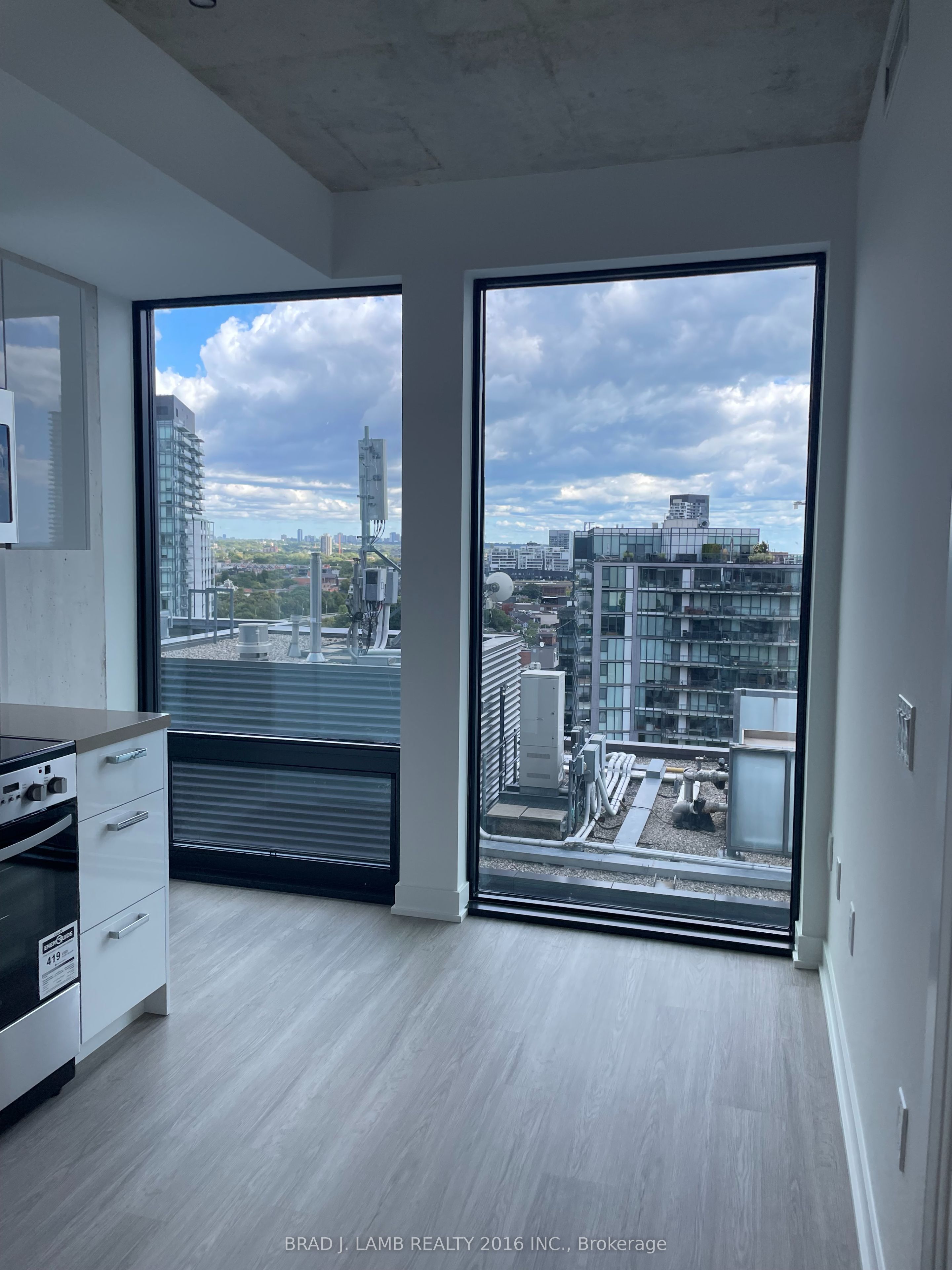 Unit 1408 - 284 King Street E, Toronto 3