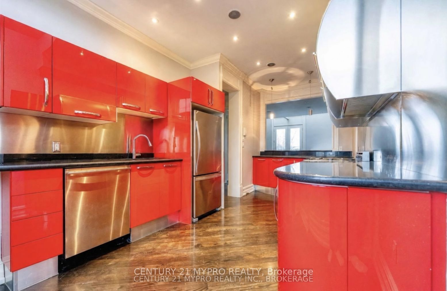 280 Spadina Road, Toronto 5