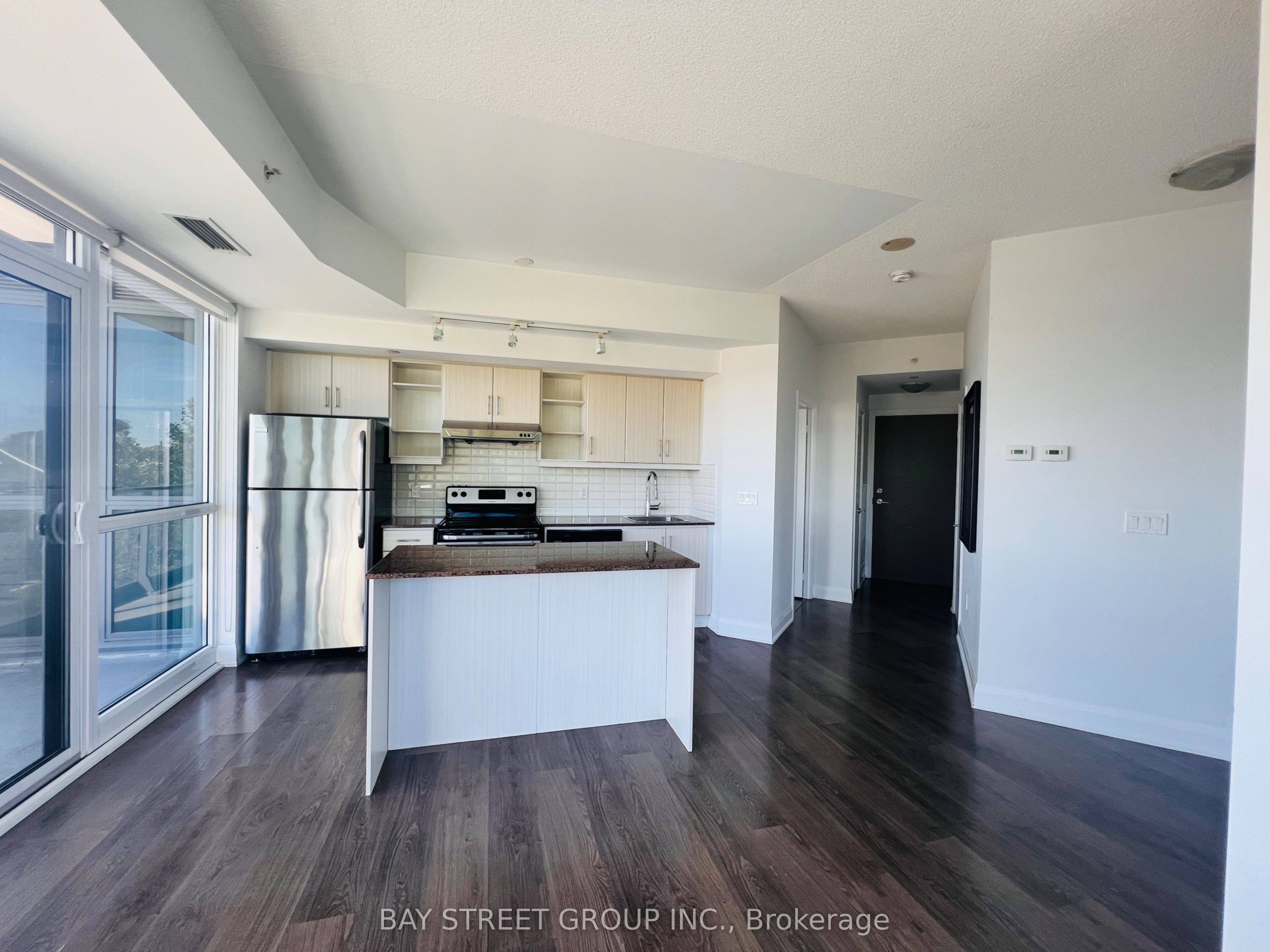 Unit 205 - 160 Vanderhoof Avenue, Toronto 4
